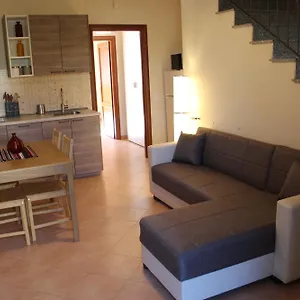 Casa Indipendente Fronte Metro C Roma